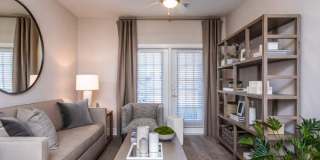 612 Creekside Way Gallery 1