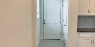 Stunning 3-Bedroom + Den Townhome for Rent in Lutz! Gallery 3