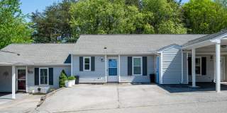 2 Bed, 2 Bath Renovated Townhouse – Single-Level Living – $1,800/month Gallery 1