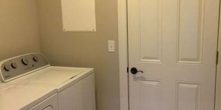BEAUTIFUL HOME IN GREAT LOCATION! Gallery 6