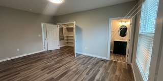 Short term lease. New Construction 4BR/4.5BA Great Location! Gallery 18