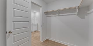4695 W Aurora Street Gallery 25