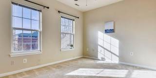 Resort-Style High View Townhome with 2-Car Garage, Private Office & Walkable Hunt Valley Location Gallery 33