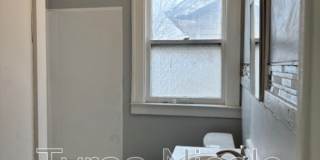 2285 Cortland Street Gallery 18