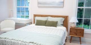 416 Hillsborough St Gallery 16