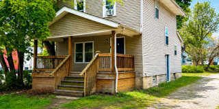 548 Spicer Street Gallery 1
