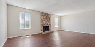 Wilshire Lofts and Townhomes Gallery 16