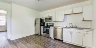 Available JULY- 2 Bedrooms, Yard, New Kitchen, New Shower, New Floors - Easy Access! Gallery 8