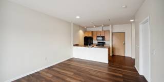 Broadway Flats Gallery 23