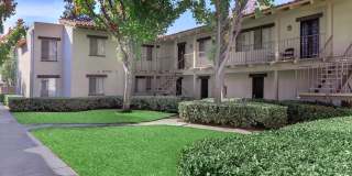 Carlyle Square Apartment Homes Gallery 3