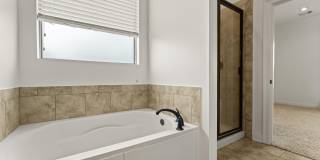 18642 Lake Harbor Ln Gallery 16