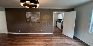 3 Bedroom Home in Oakland City Gallery 5