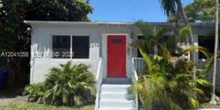 2742 Southwest 32nd Avenue Gallery 1