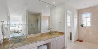 2442 Fisher Island Dr Gallery 22