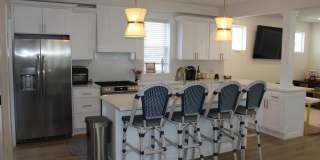 106 N Troy Ave Ave Gallery 10