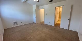 5885 Creek Side Circle Gallery 24