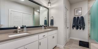3711 Rosemont Drive Gallery 21