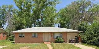 Martin Acres Ranch home with New Kitchen and Flooring Gallery 1