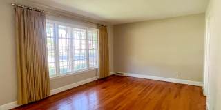 5324 Elderbank Drive Gallery 3