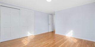 4 Longmeadow Avenue Gallery 27