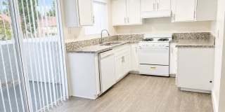 Beautiful 2 Bedroom Apartment in Placentia Gallery 1