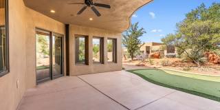 Beautiful Home in an Exclusive Gated Community Gallery 30