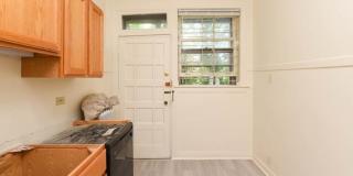 3506 Wolcott Gallery 3