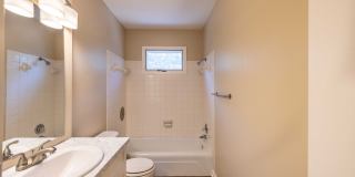 302 Chateau Dr Gallery 4