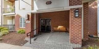 1570 SPRING GATE Drive Gallery 3