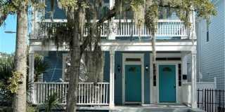 1112 E Anderson Street Gallery 1