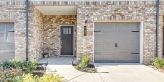 725 Prairie View Drive - 1 Gallery 3