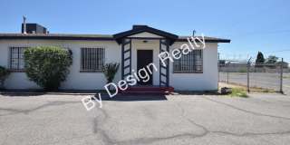 Modern Duplex with Huge Fenced Yard Near Downtown Tucson Gallery 3