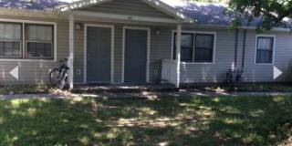 911 E. Quincy Duplex Gallery 1