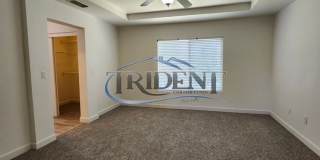 Beautiful 4 bedroom, 2 ½ bath, 2 story house Gallery 14