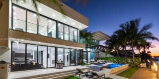 3367 NE 168th St Gallery 1