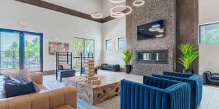 Henley at the Rim Gallery 8