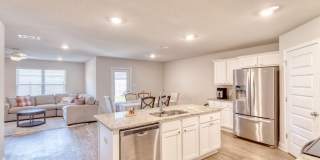 6476 Eastland Circle Gallery 10