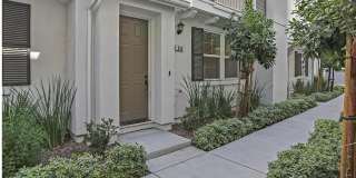 Modern 4-Bedroom Townhome with Flexible Living Space & Prime Milpitas Location Gallery 1