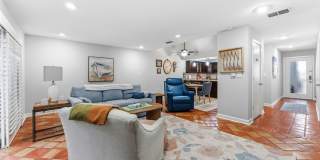 2979 W KNIGHTS AVENUE Gallery 4