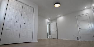 107 Shoup St Gallery 17