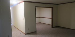 156 Sloane Place Gallery 9