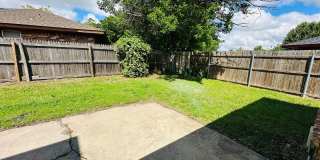 3 Bed 2 Bath Home! PLUS HUGE GARAGE CONVERSION ROOM! Gallery 34