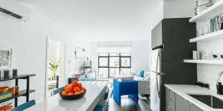 The Graphic Lofts Gallery 10