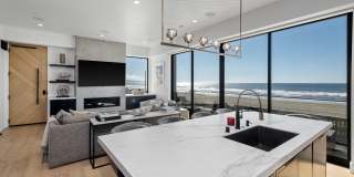 2200 The Strand Gallery 22