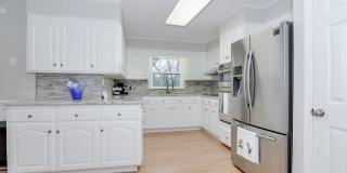 2415 Apricot Lane Gallery 12