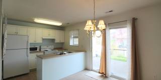 Liberty Square Townhome with Fenced Yard! Gallery 11