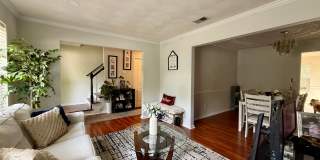 Beutifully updated 4 bed 2.5 bath home with large yard! Gallery 6