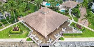 827 Oak Harbour Drive Gallery 60