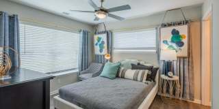 Southpoint Crossing Gallery 4