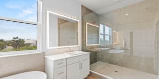 The Vivien Gallery 47